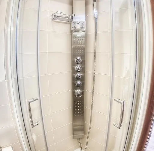 Ξενοδοχείο Krone 3*